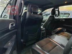 جیپ گراند شیرۆکی